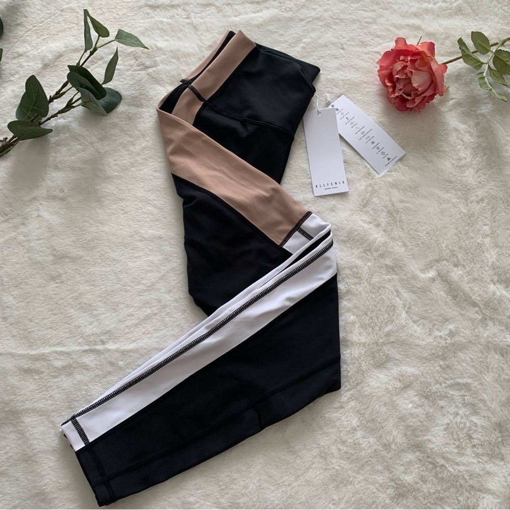 NWT - All Fenix - Ivy Beige Multi Color Block High-Impact Leggings - Medium